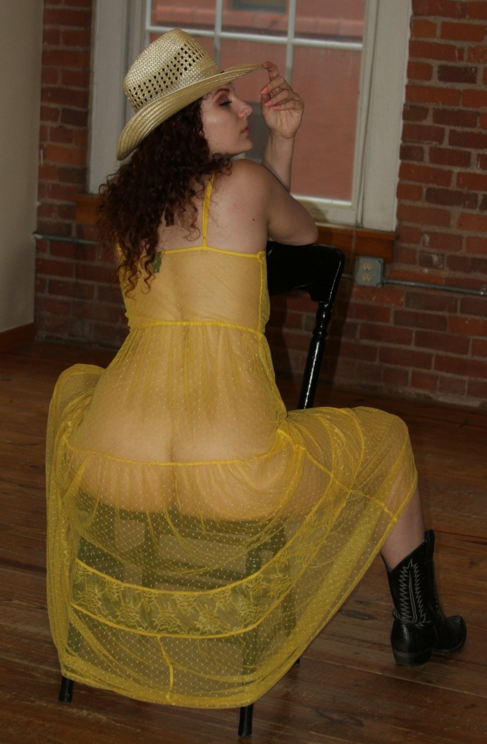 Tall Busty Redhead Ruth Milwaukee Wisconsin Model #TzWH5BEm