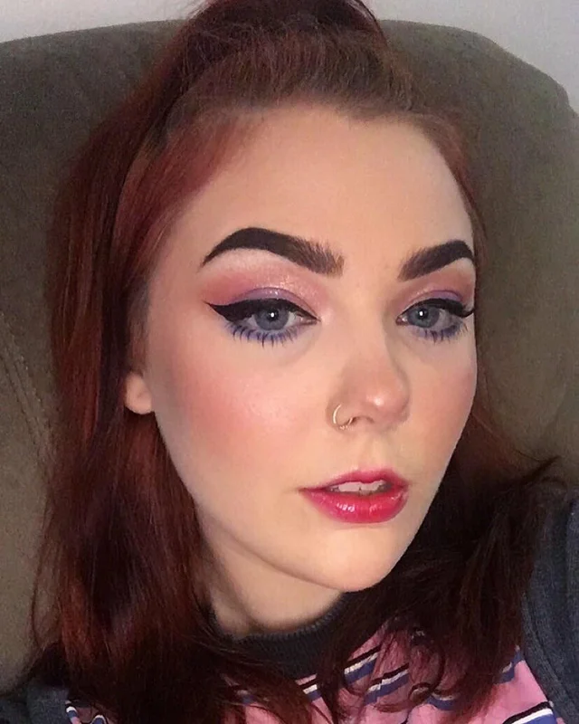 Makeup #KD8zr66l