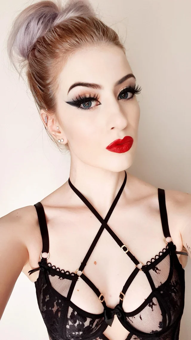 Makeup #pYUdoaAq