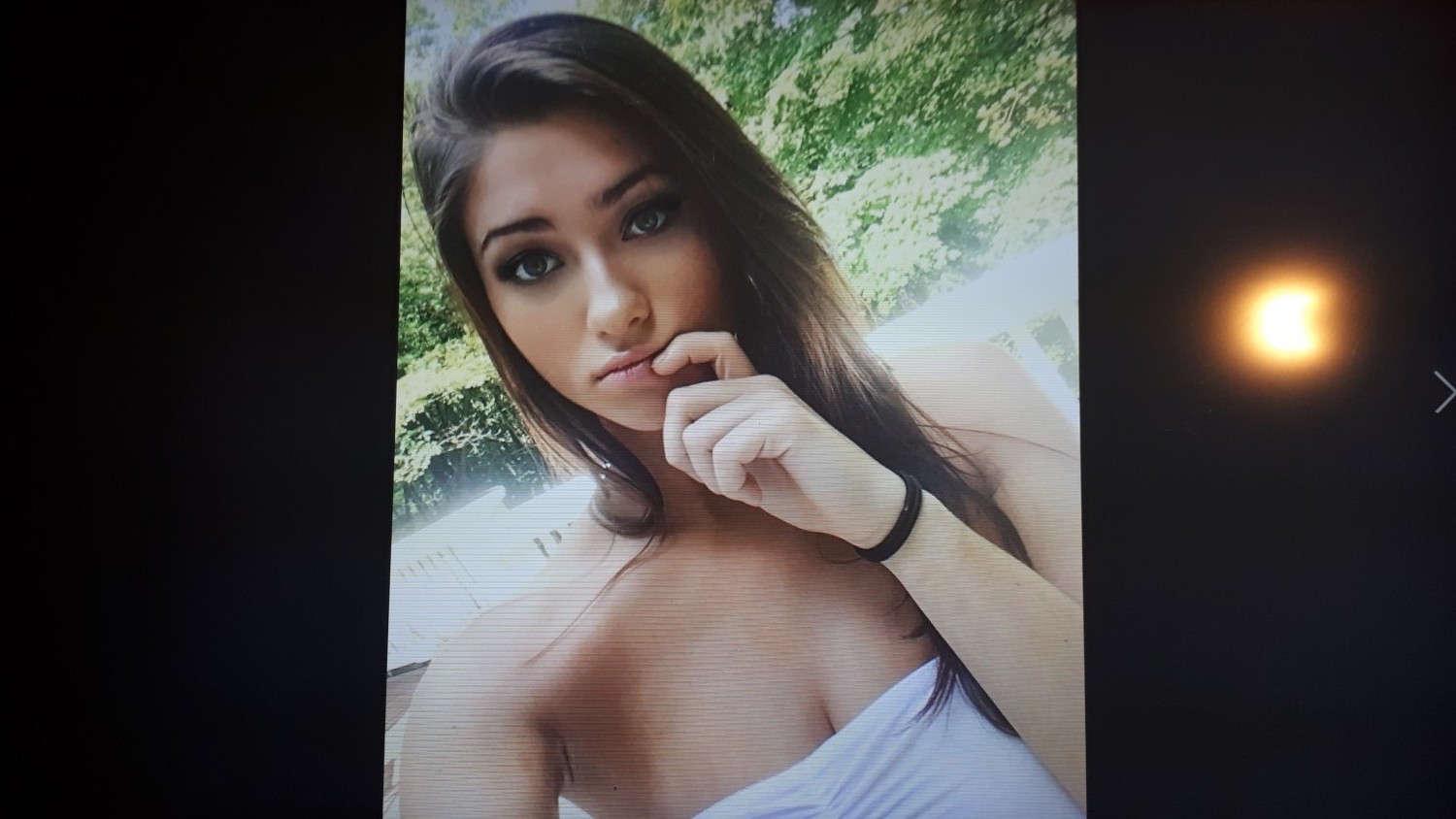 Request // Amazing Brunette #sofN8V4T