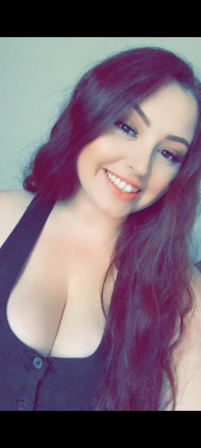 Cucks girl Nicole #rVvZNCd0