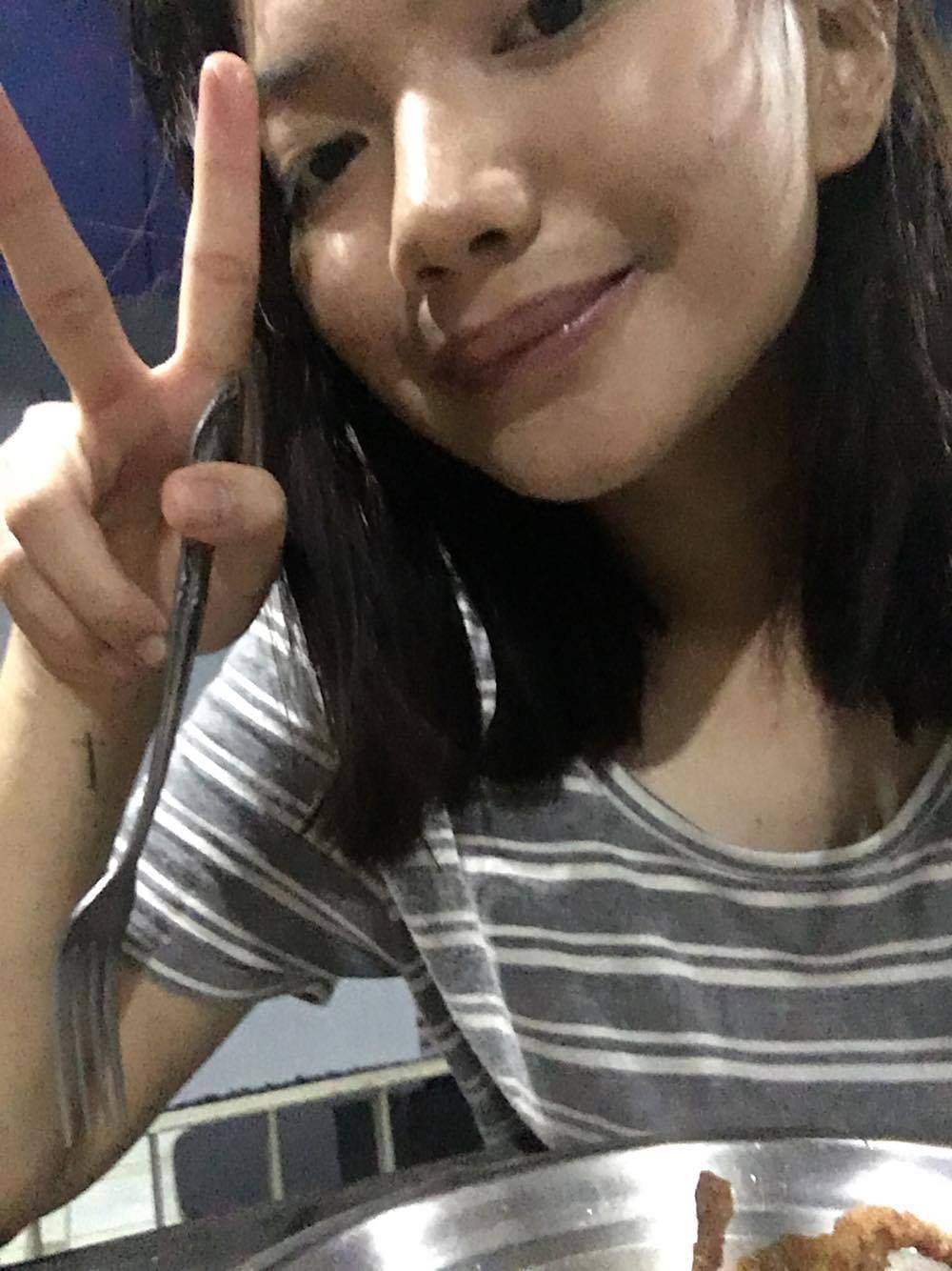 Miss KM #IK6xdEJA